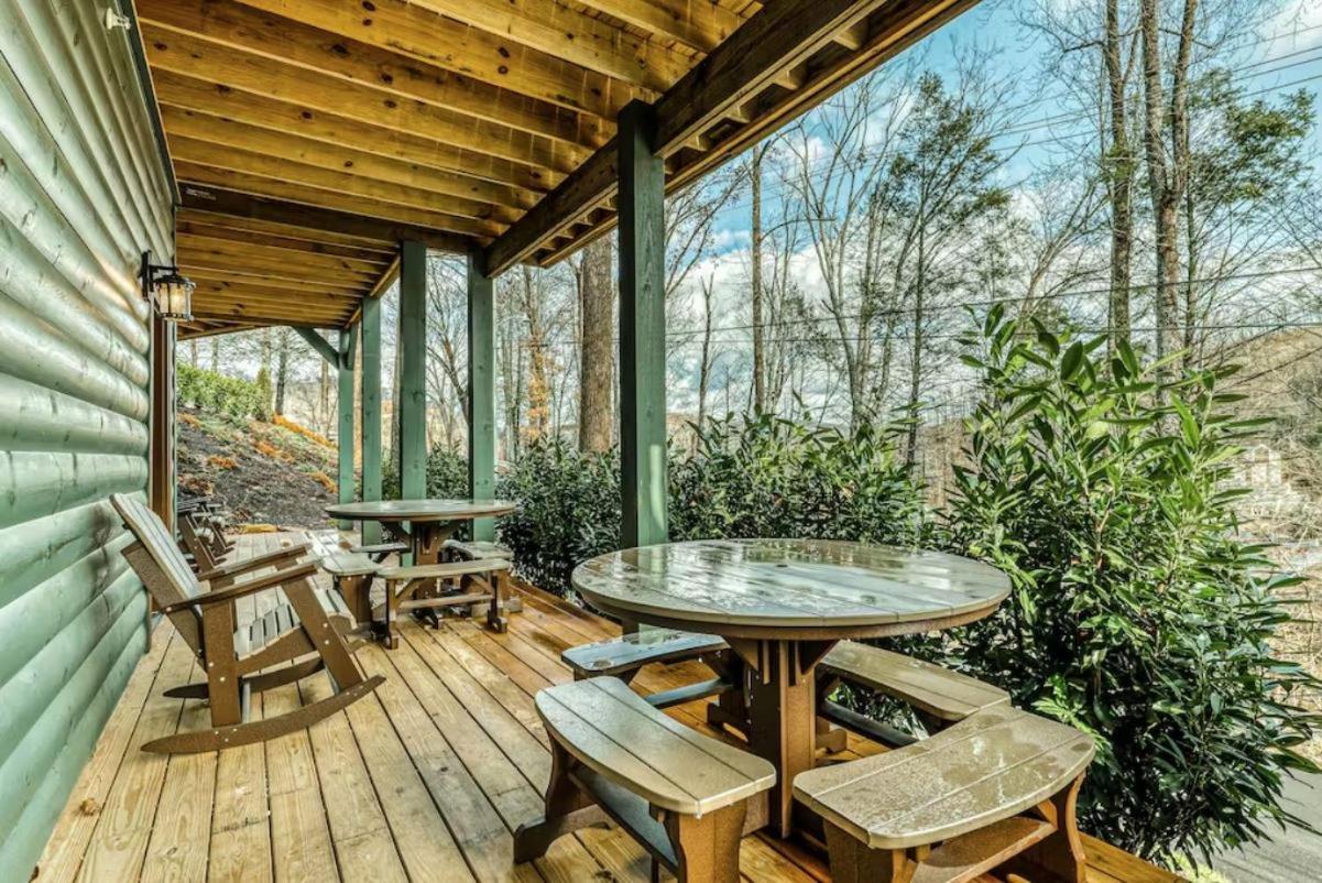 Holiday home The Great Dogwood Manor By Stony Brook