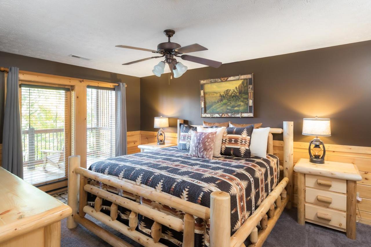 Another Day In Bearadise By Stony Brook Holiday home Gatlinburg