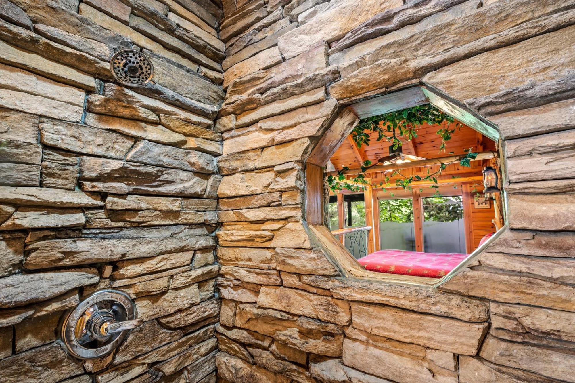 Holiday home Enchanted Treehouse By Stony Brook *