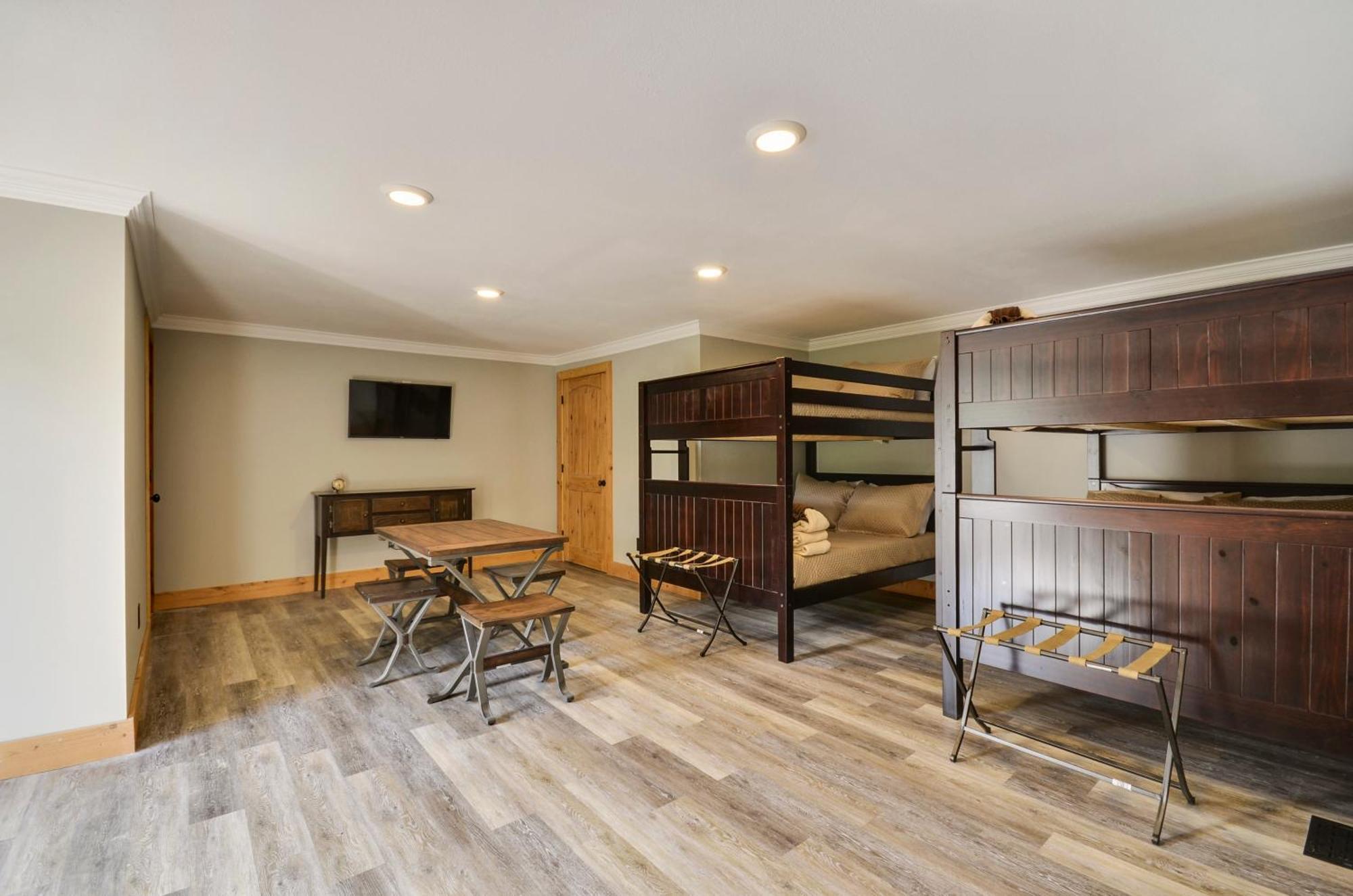 Holiday home Mossy Brook By Stony Brook Gatlinburg