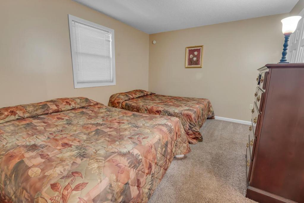 Park Place Apartment *