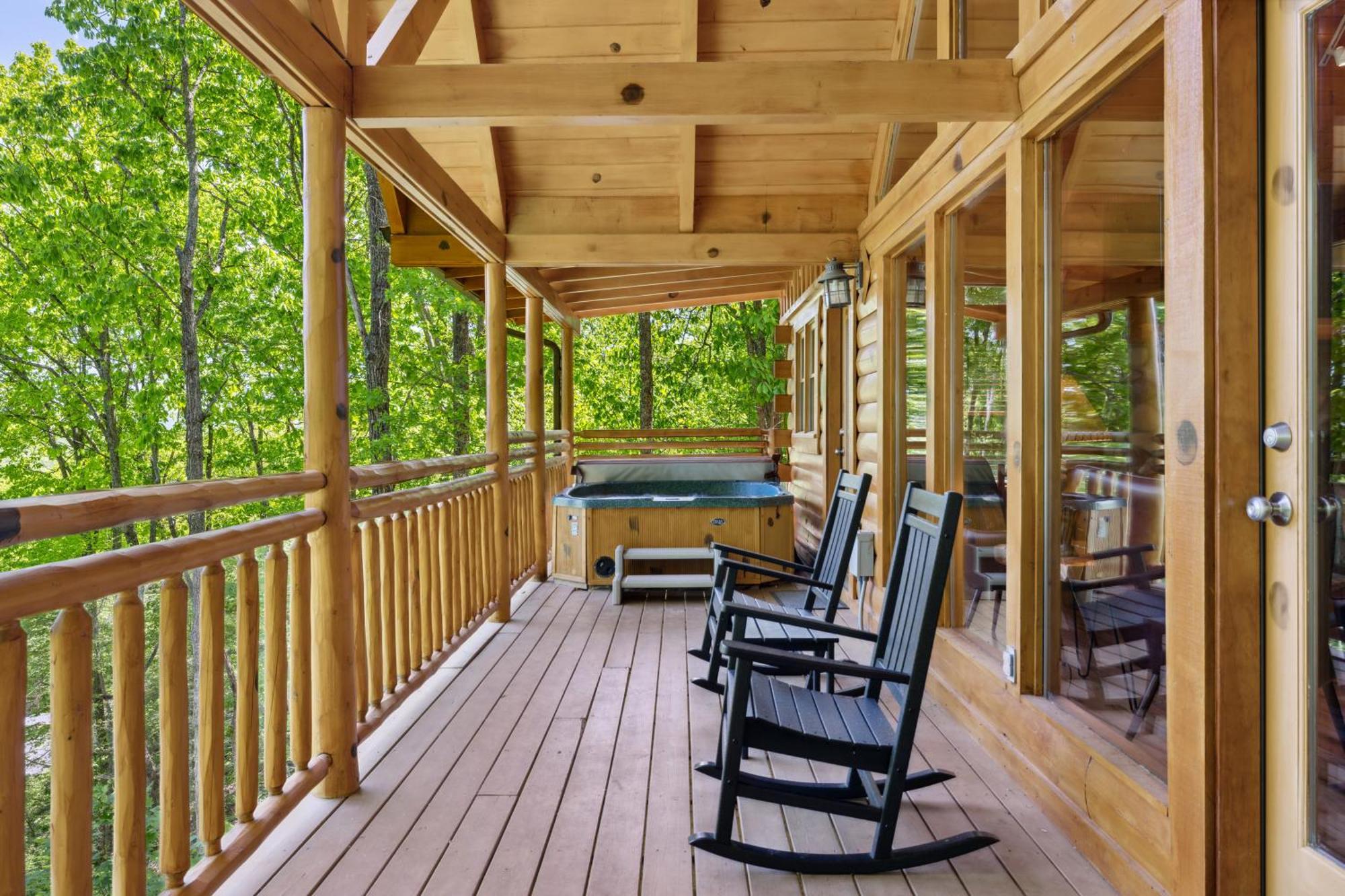 Holiday home Moonlight Obsession A Dog Friendly 2 Bd 2 Bath Log Located 5 Miles From Downtown