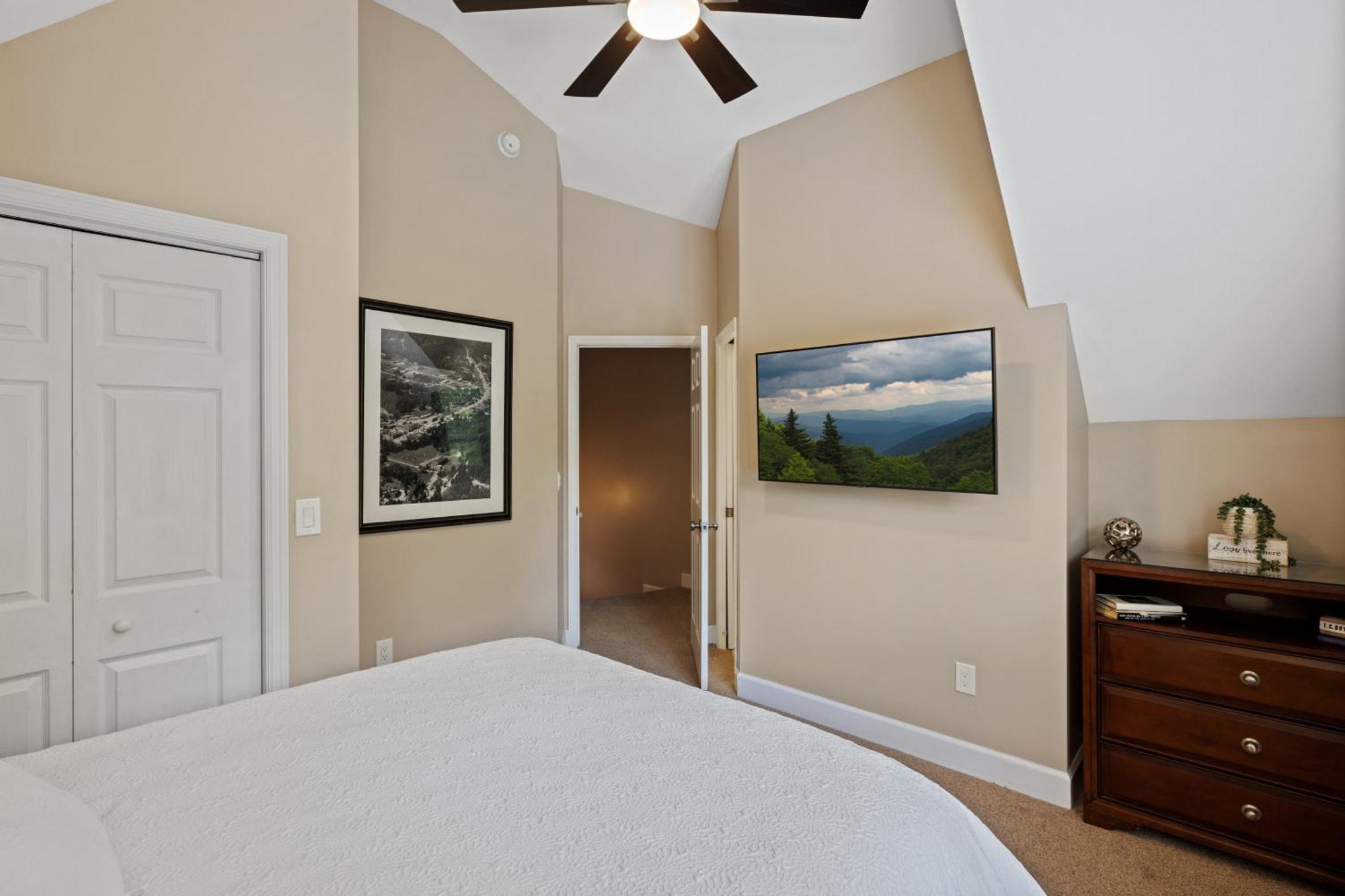 Little Bear Is Located Only A Half-mile Away From Downtown Gatlinburg!