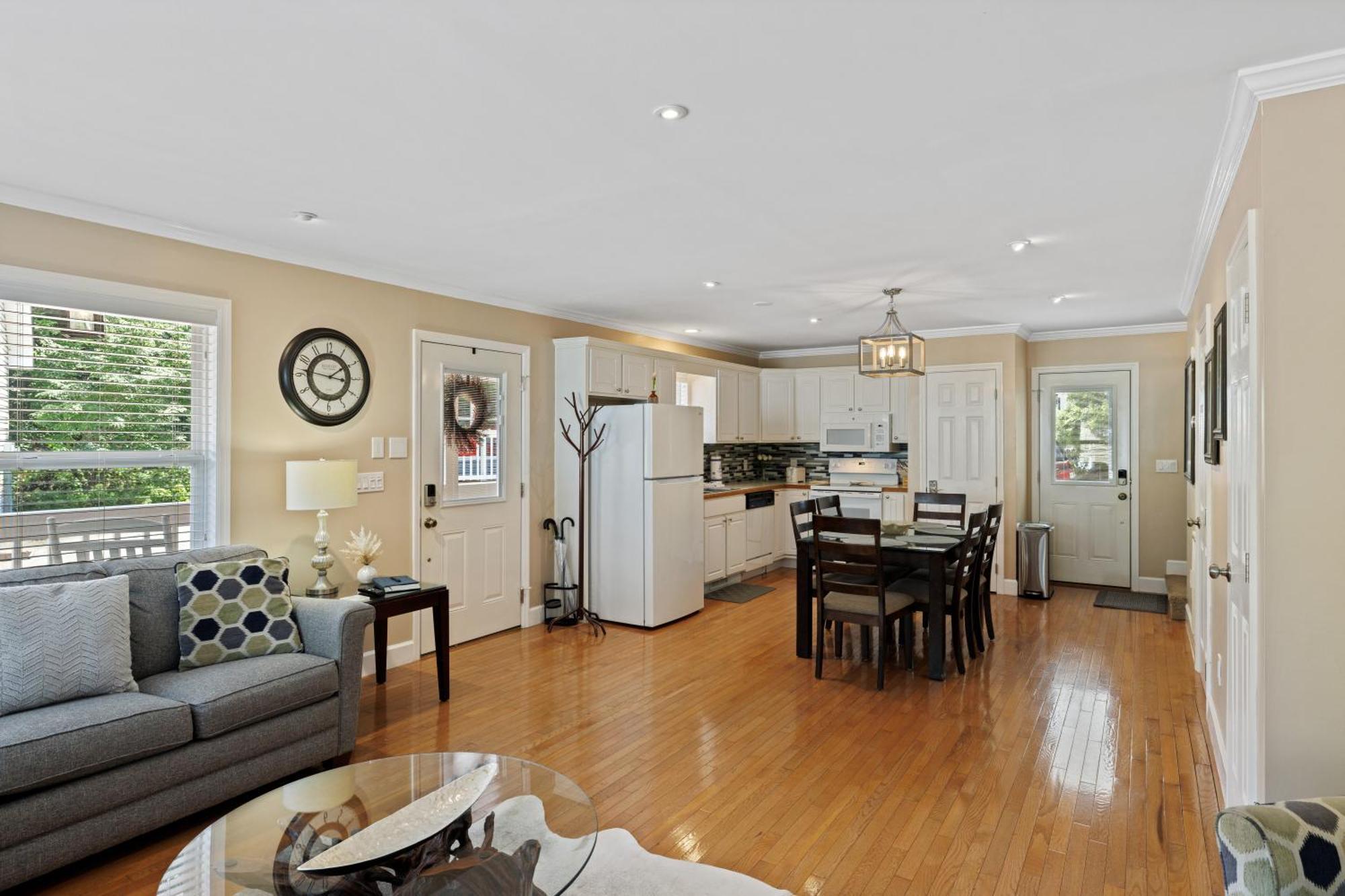 Little Bear Is Located Only A Half-mile Away From Downtown Gatlinburg! Holiday home Gatlinburg