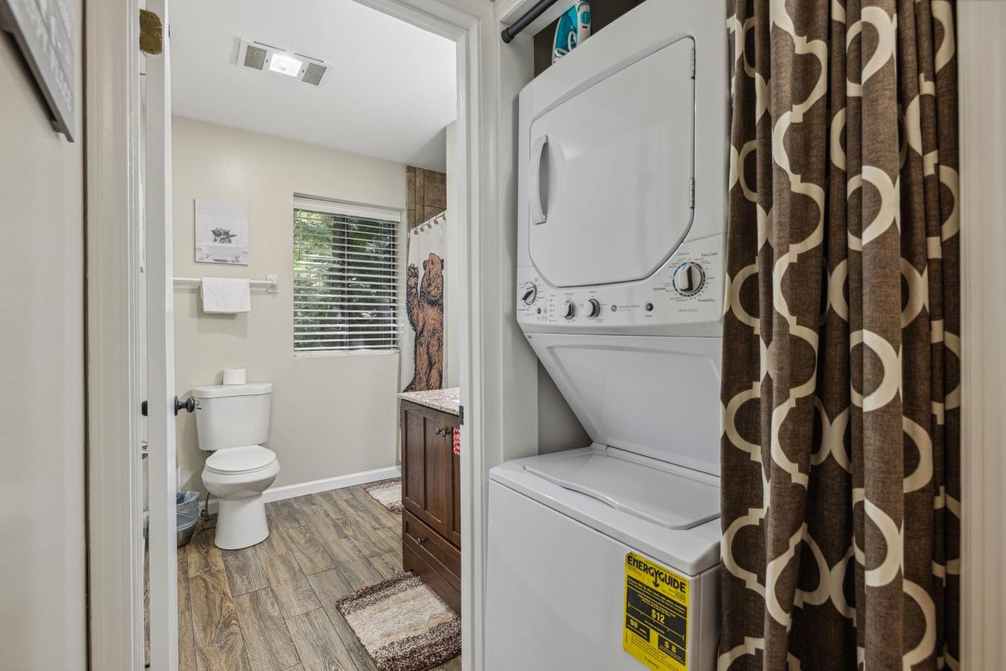 Obear Mountain Is A Newly Updated In Village Of Gatlinburg! *