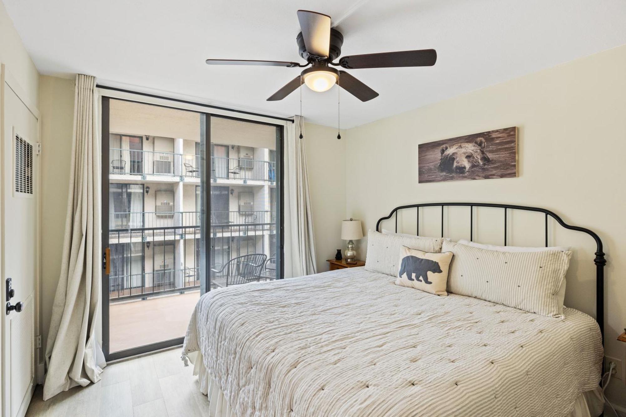 Beary Convenient Is A Newly Renovated King In The Heart Of With Pools Gatlinburg