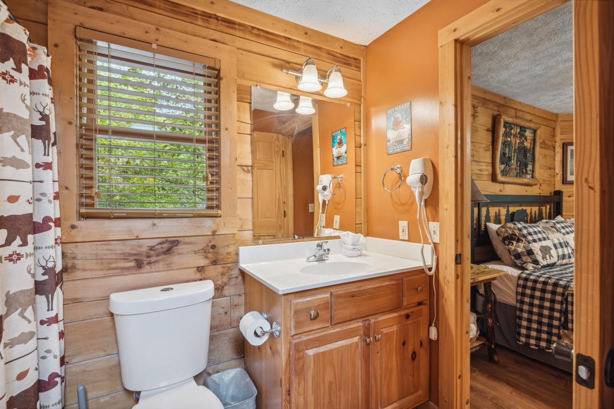 Holiday home The Adventure Located In Black Bear Falls With 3 King Suites! Gatlinburg