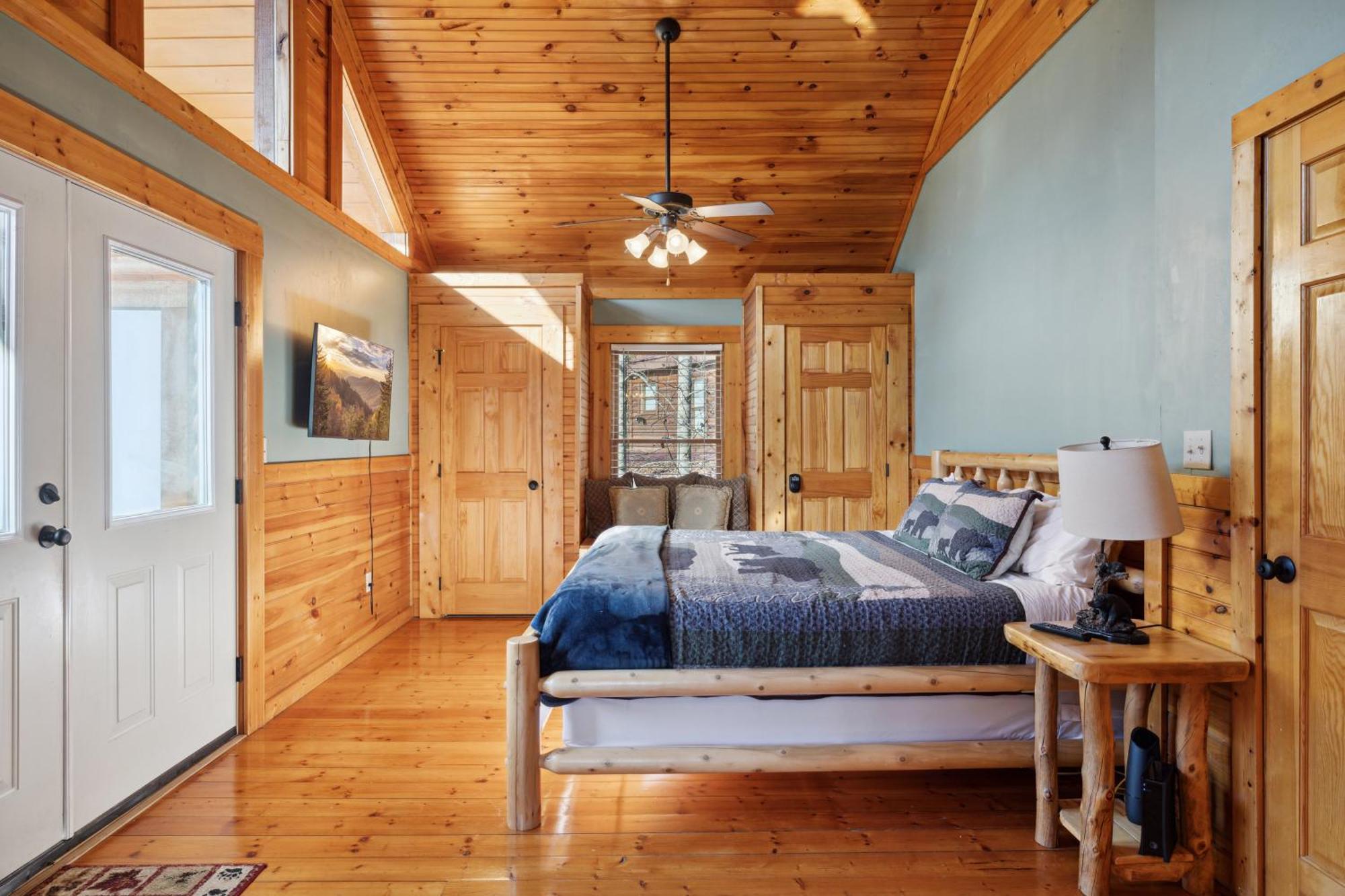 Holiday home Experience The Allure Of Almost Paradise Where Bliss Awaits Gatlinburg