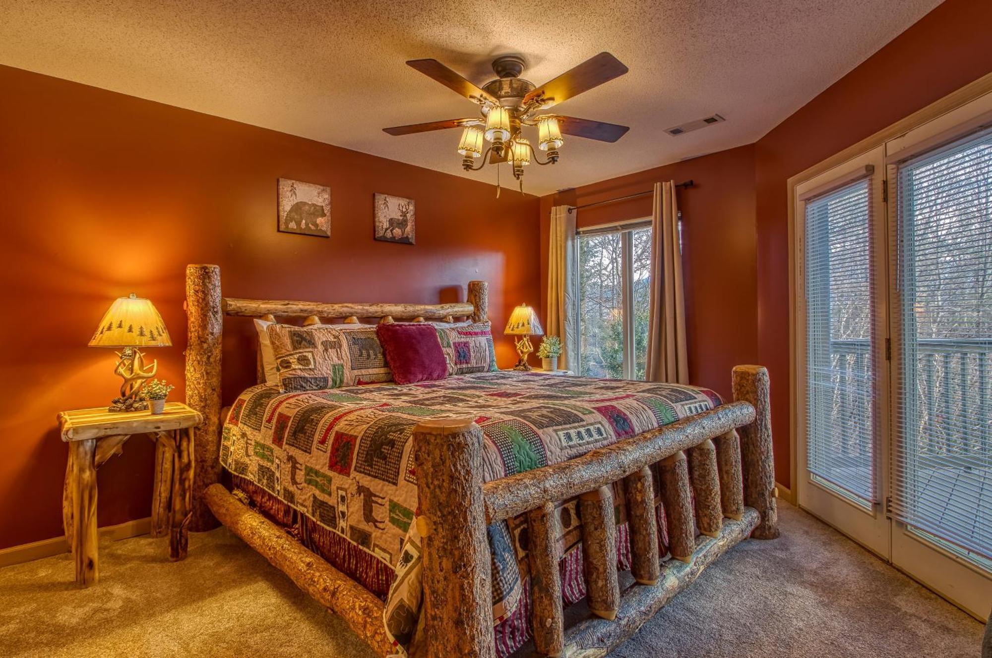 Holiday home Tree Tops Retreat: Luxury Mountain With Hot Tub And Bear Sightings Gatlinburg