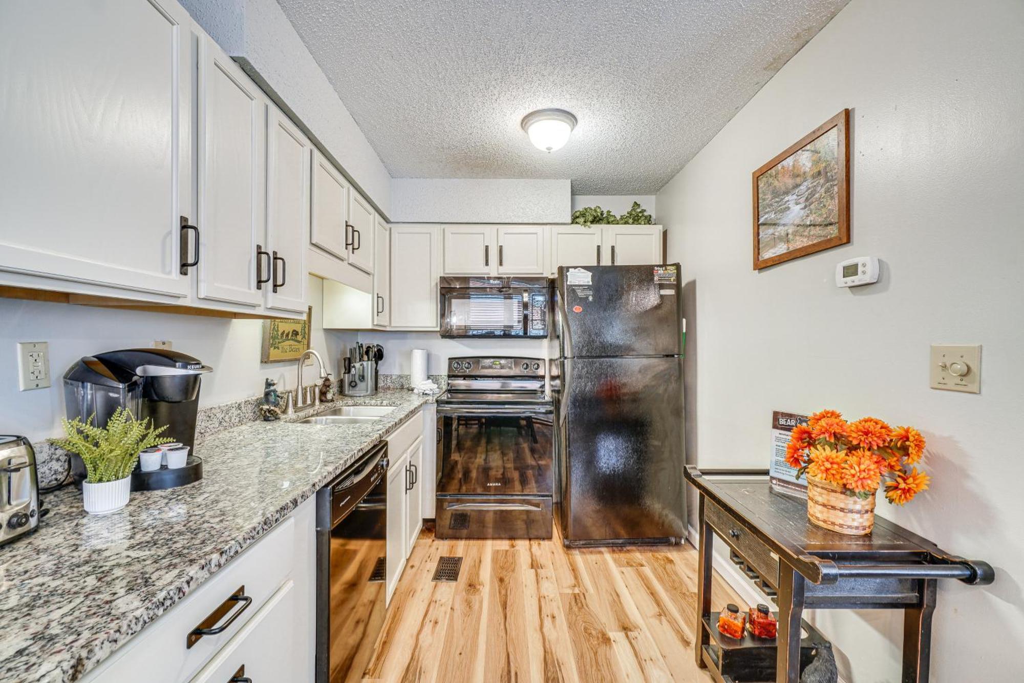 Apartment Downtown With Mountain-view Balcony Gatlinburg