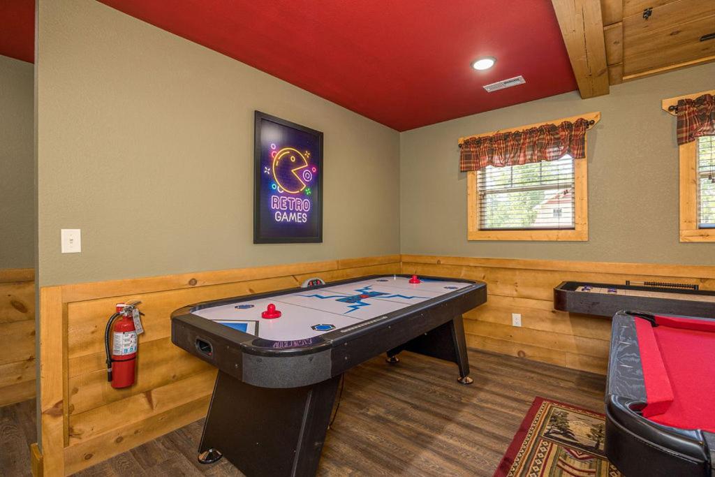 Brandon's Mountain Retreat By Eden Crest