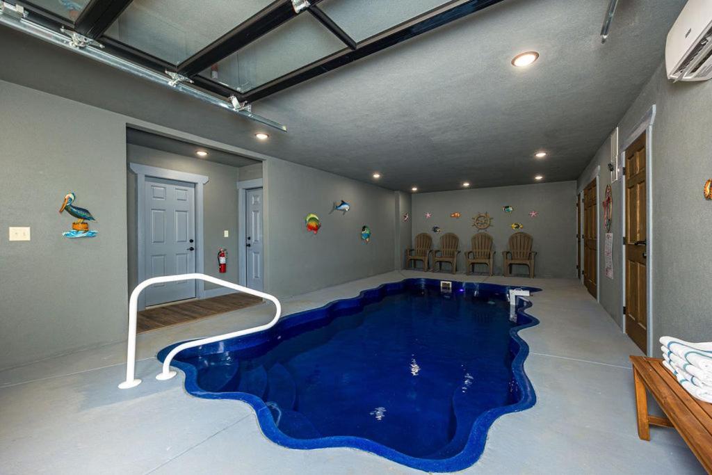 Brandon's Mountain Retreat By Eden Crest Chalet