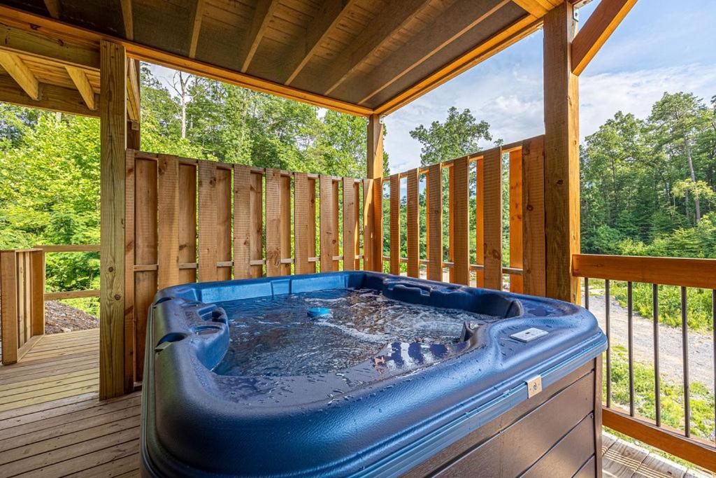 Brandon's Mountain Retreat By Eden Crest * Gatlinburg