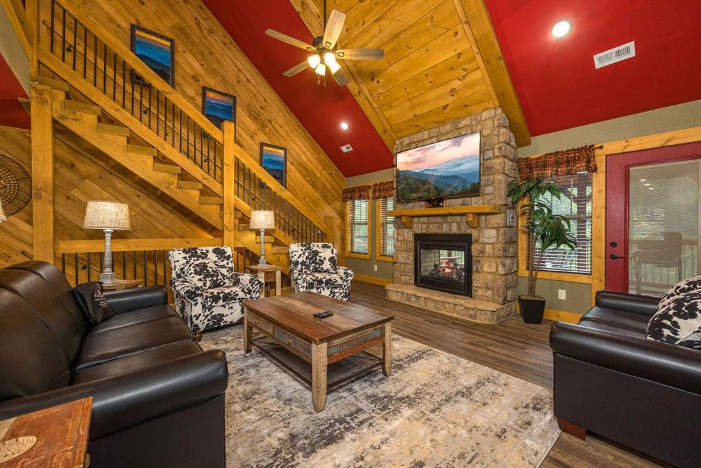Brandon's Mountain Retreat By Eden Crest * Gatlinburg