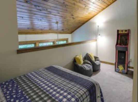 Buckberry Creek #5 * Gatlinburg