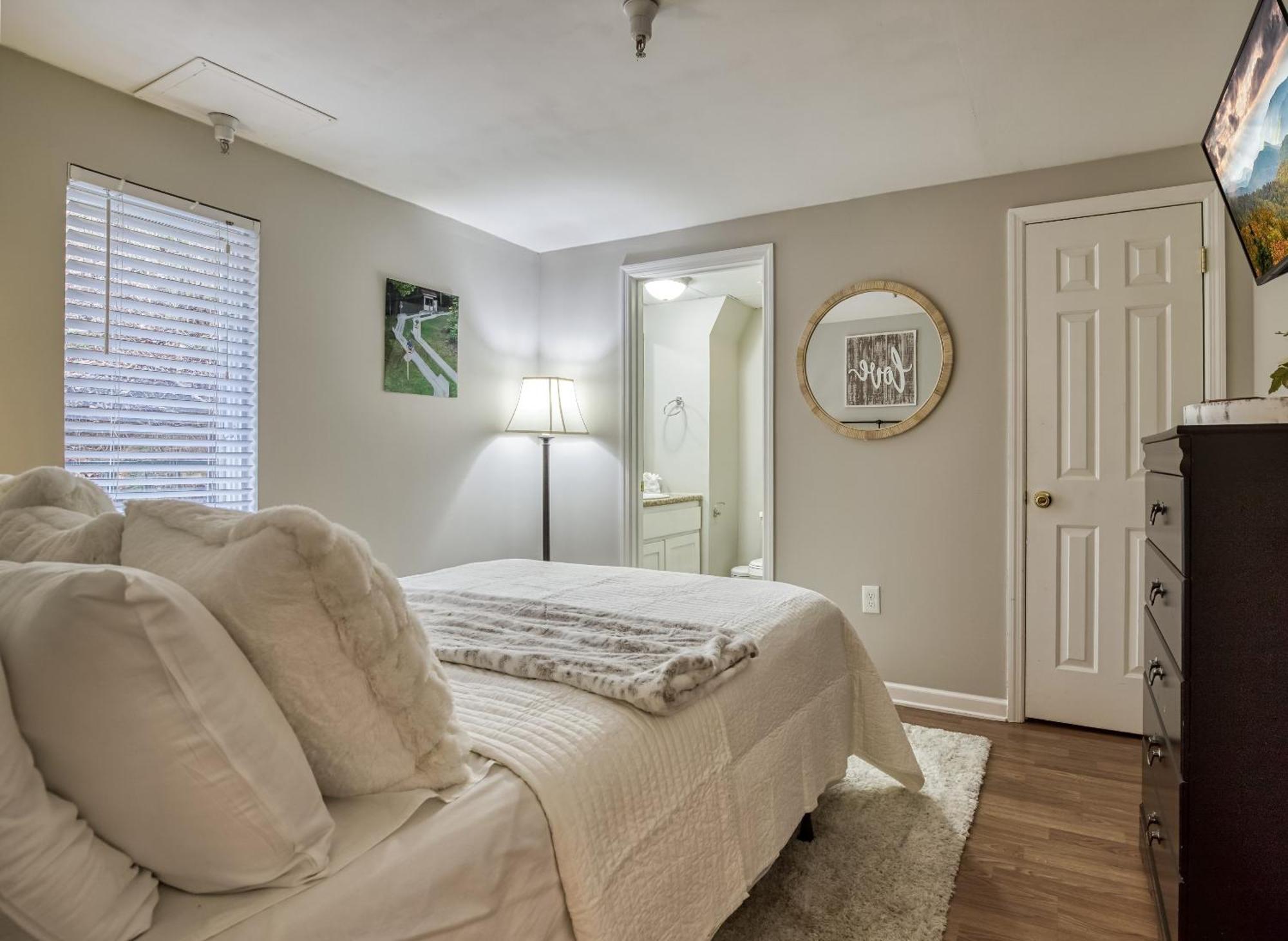 Location Is Key At Towers * Gatlinburg