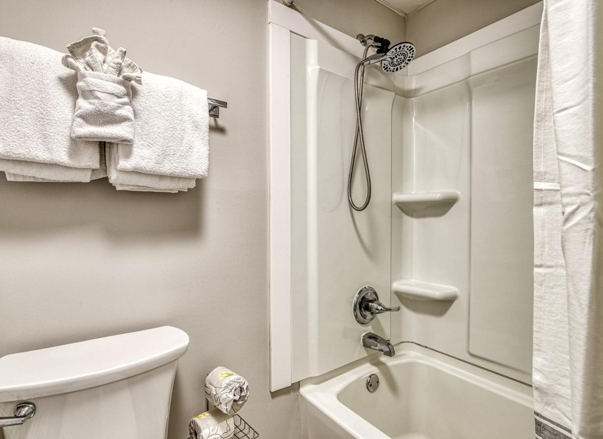 Location Is Key At Towers * Gatlinburg