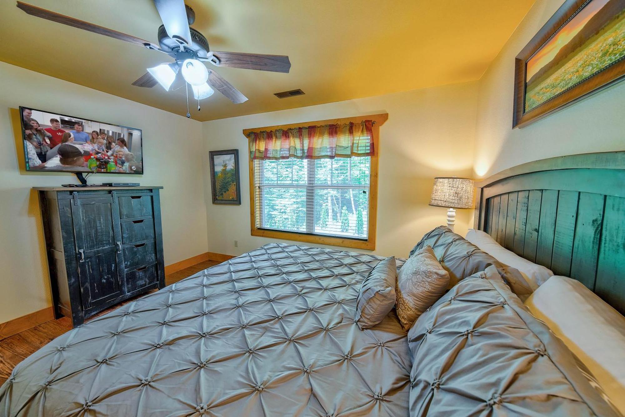Chalet Break Time By Eden Crest Gatlinburg