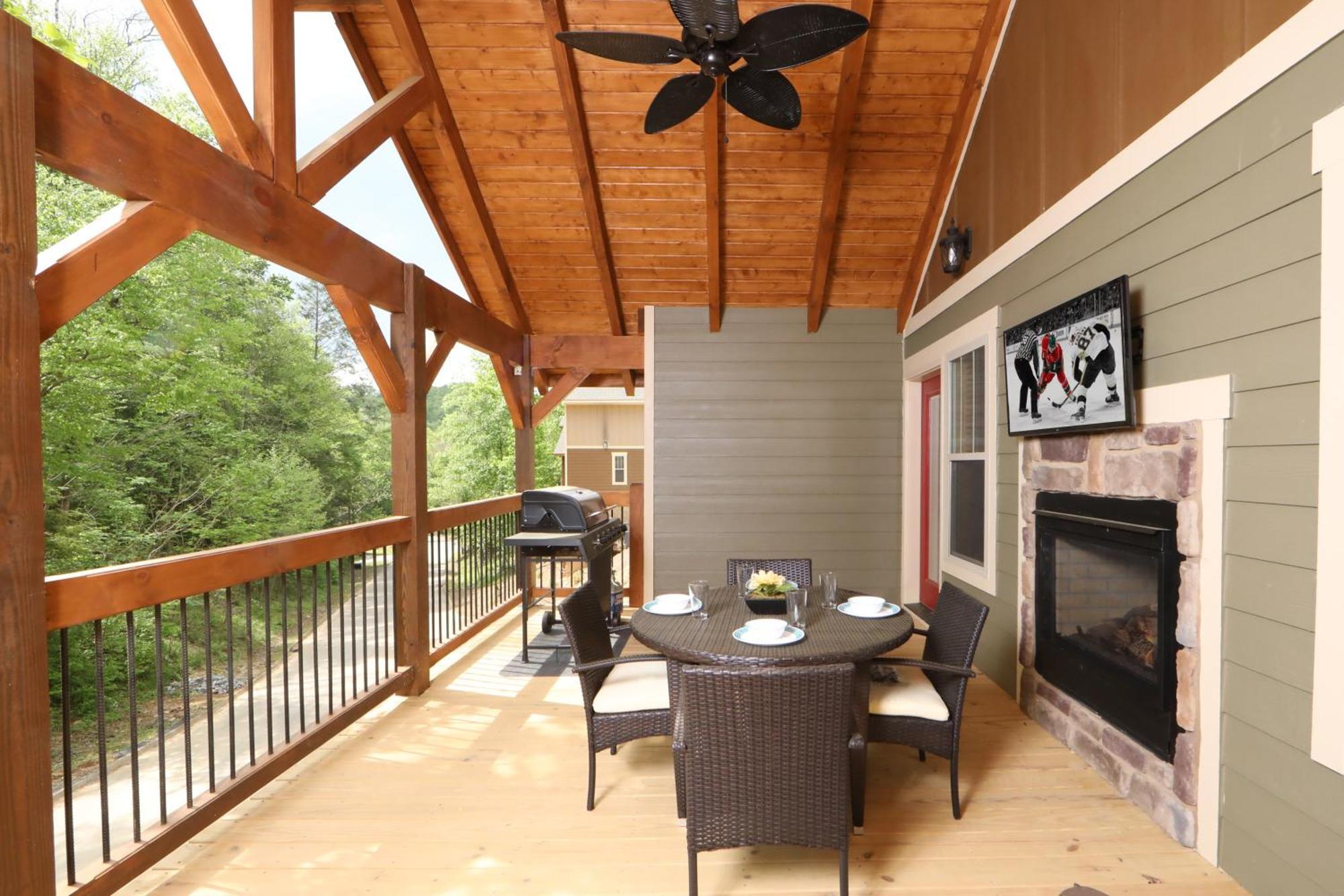 Chalet Head Over Hills By Eden Crest Gatlinburg