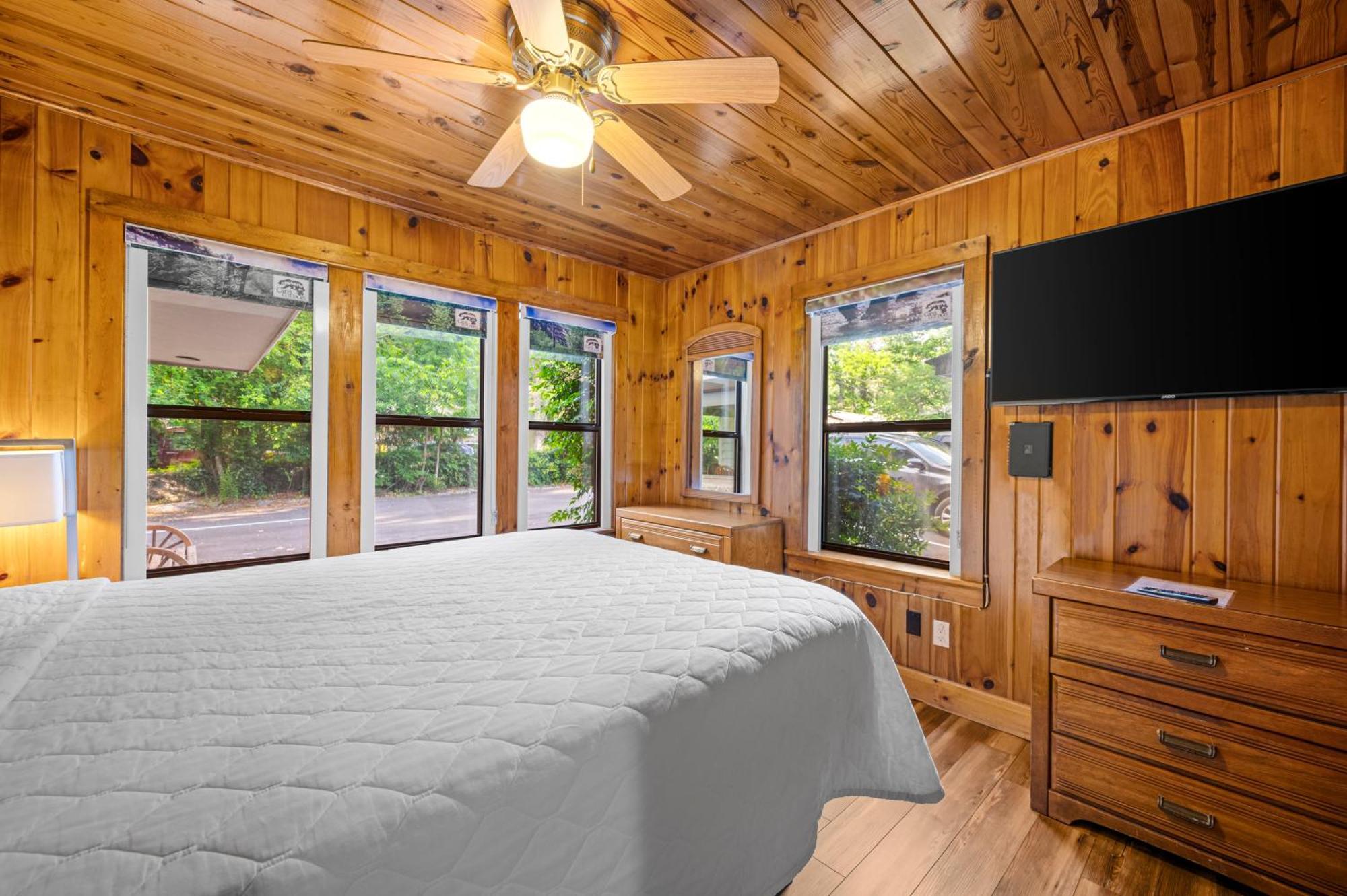 Carr's Northside And Hotel 4*