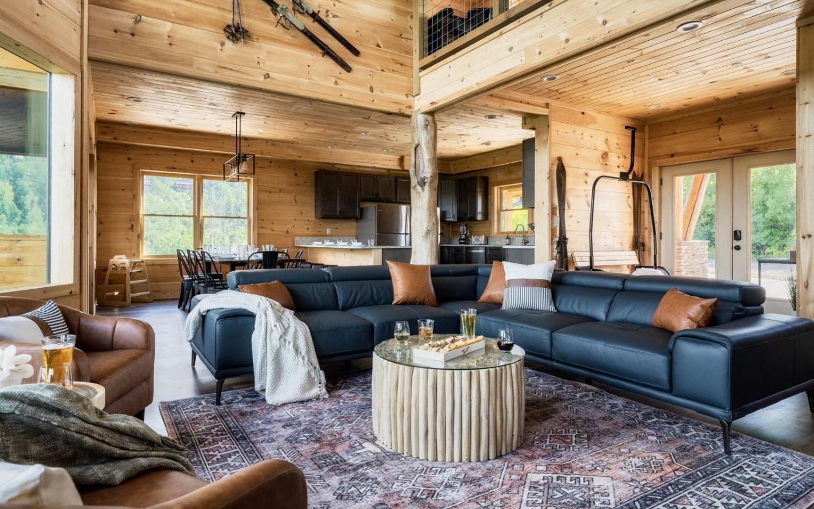 Villa Red Hawk Retreat *