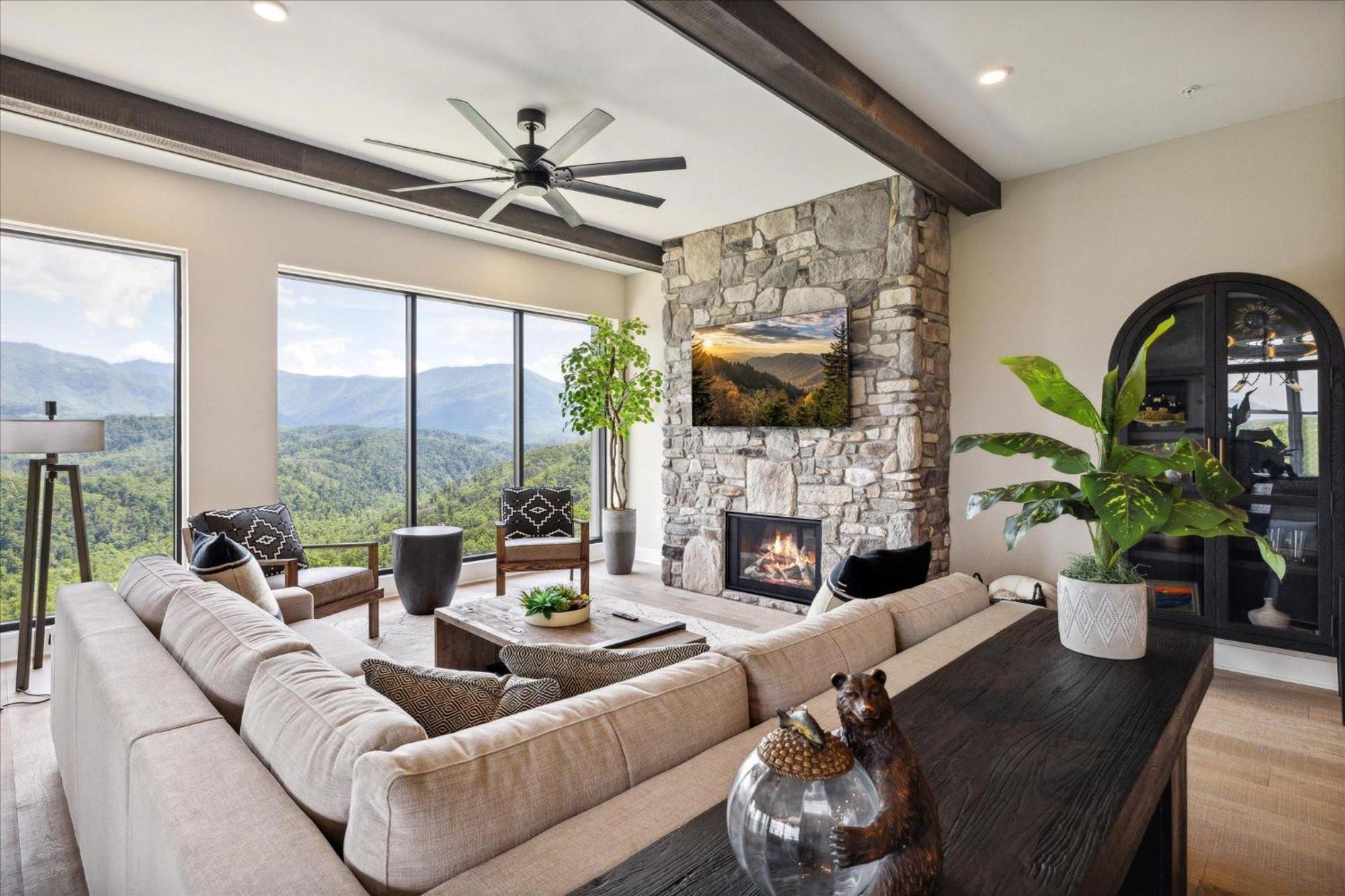Highlands Of The Smokies 501ph 3br Gatlinburg