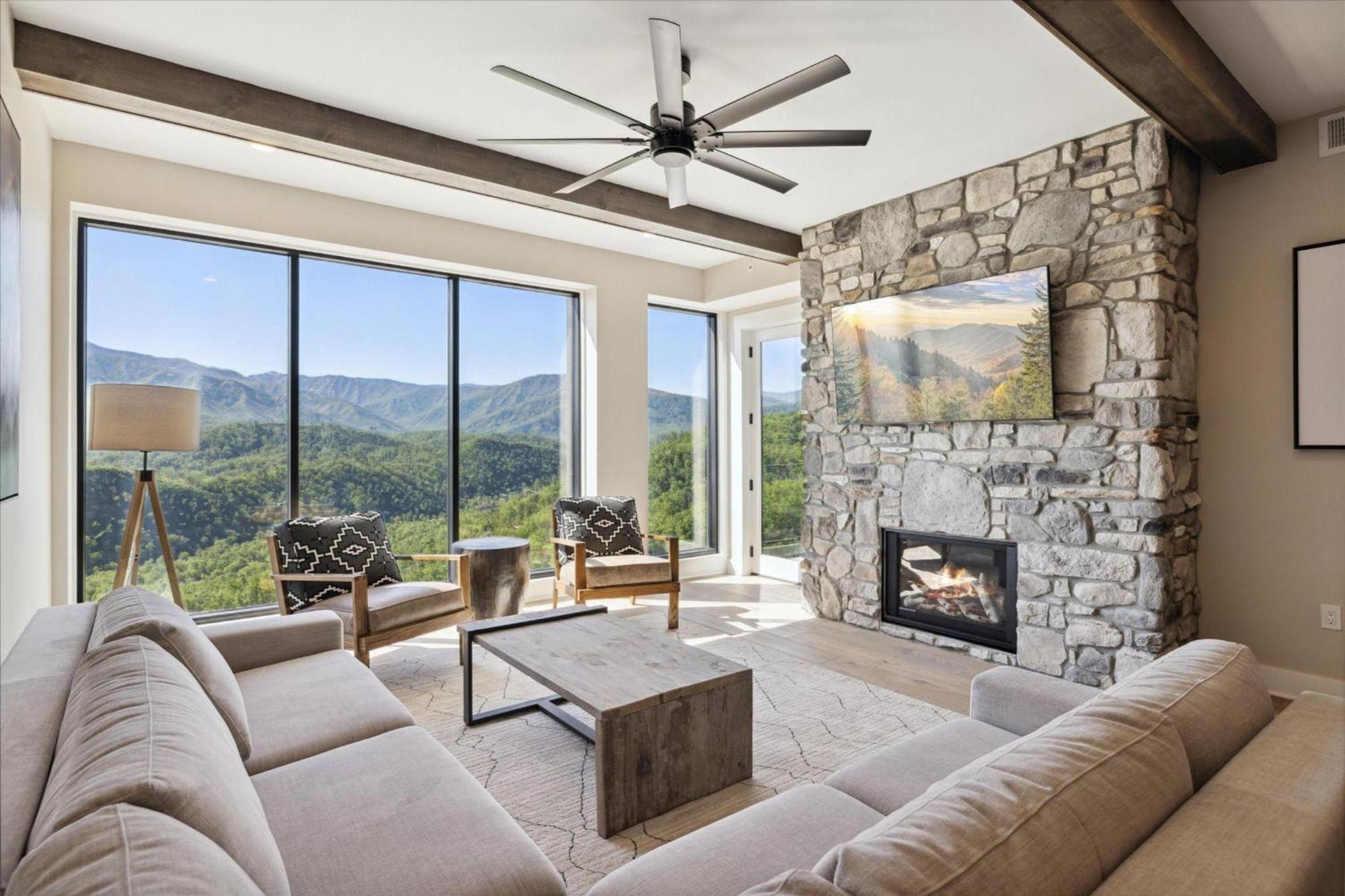 Holiday home Highlands Of The Smokies 204: Beverly's 204