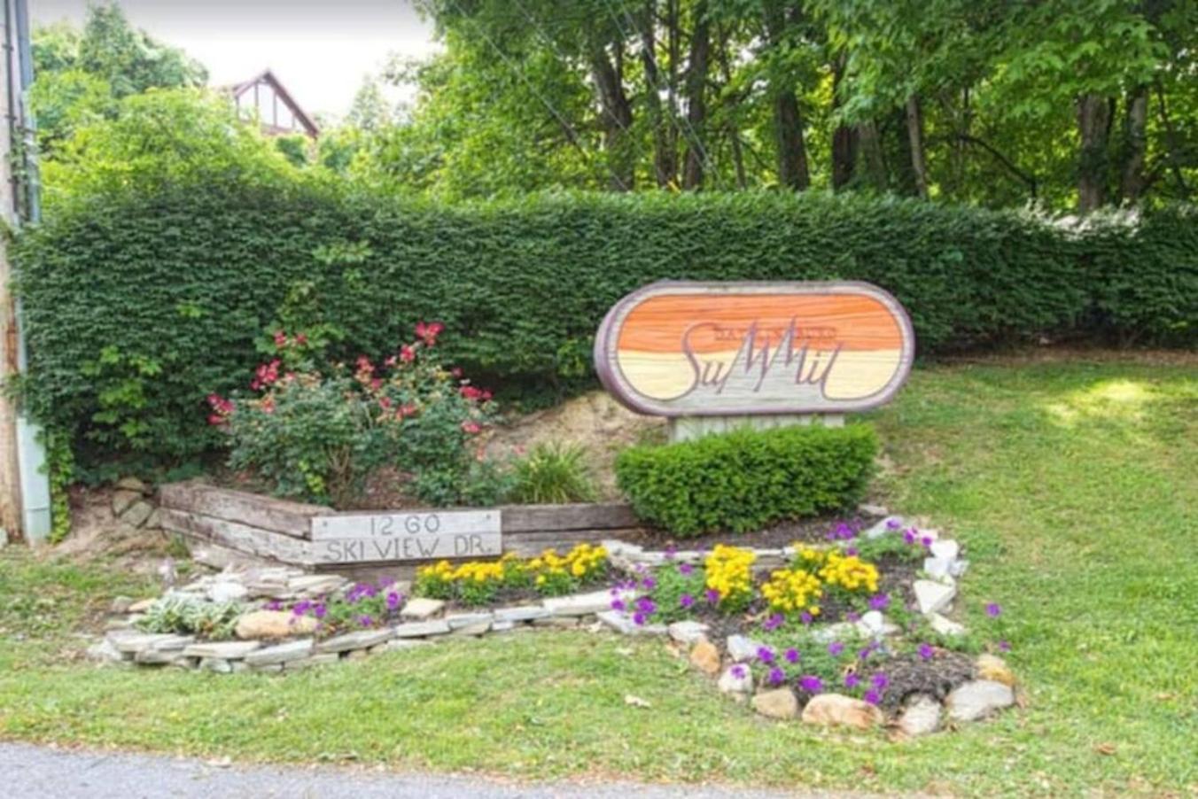 Breathtaking Sunsets, Views, Pool, Heaven Awaits! * Gatlinburg