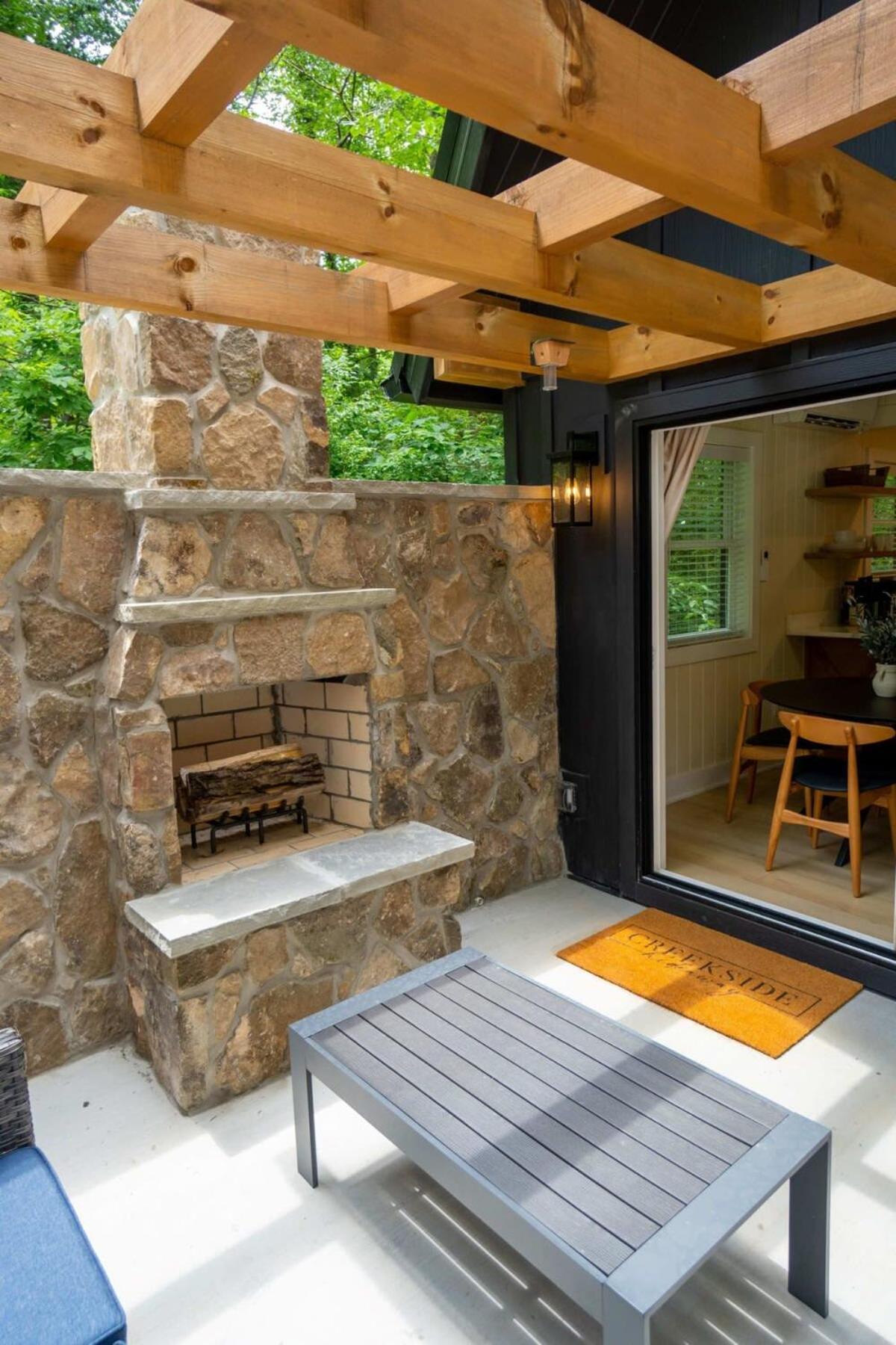 A-frame - Cozy And Modern - Smoky Gatlinburg