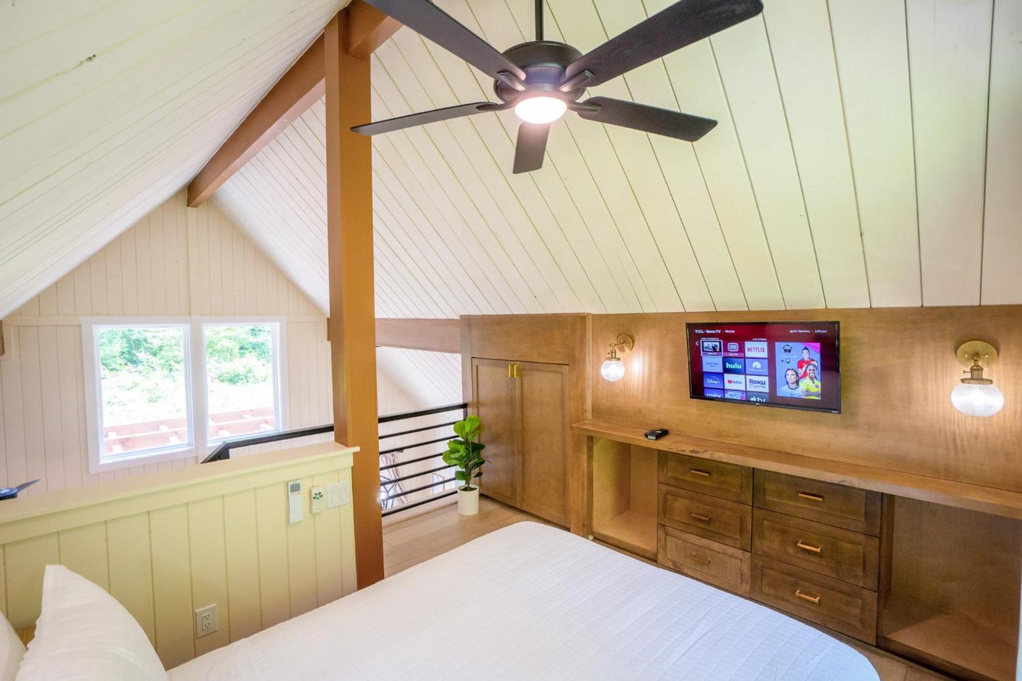 Holiday home A-frame - Cozy And Modern - Smoky