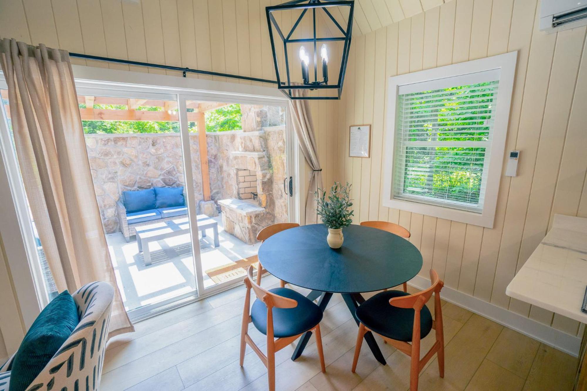 A-frame - Cozy And Modern - Smoky * Gatlinburg