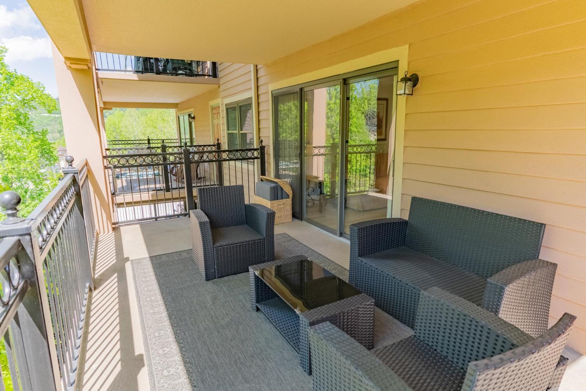 Holiday home Luxurious Condo, Pool, Fireplace, Hiking Gatlinburg