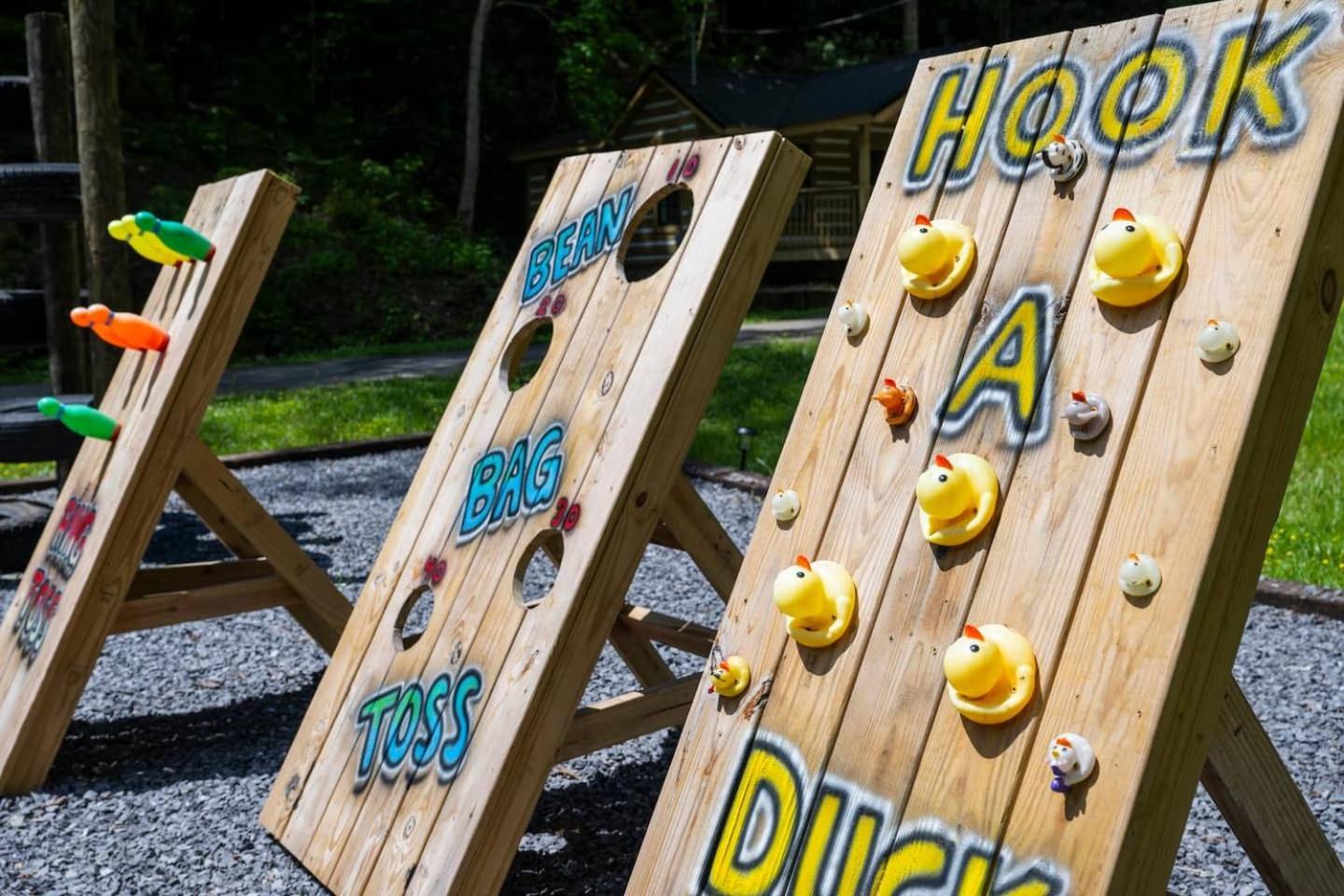 5 In Gburg Sleeps 16 Firepit & Games * Gatlinburg