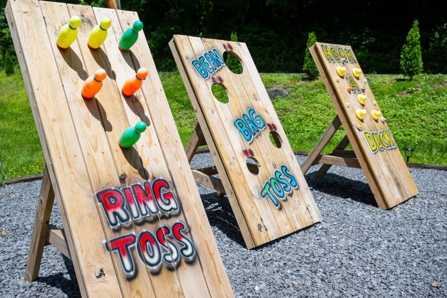 Holiday home 5 In Gburg Sleeps 16 Firepit & Games Gatlinburg