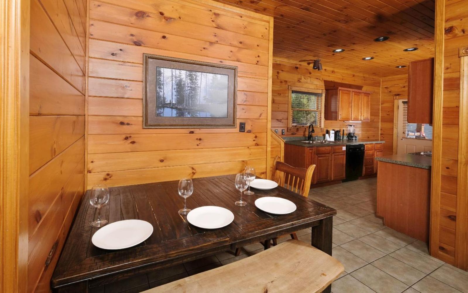 Mountain Getaway And A Theater Villa Gatlinburg