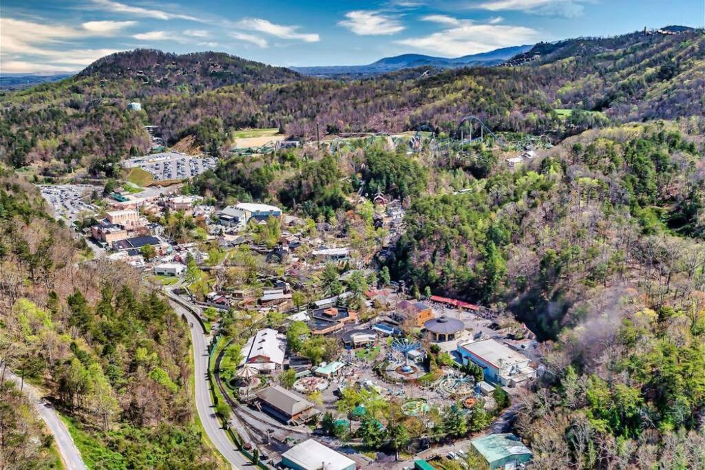 Holiday home Mountain Time Gatlinburg