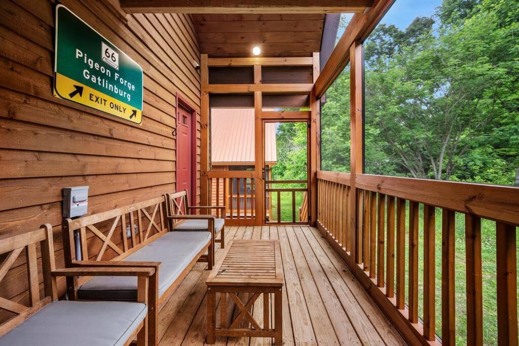 Mountain Time Gatlinburg