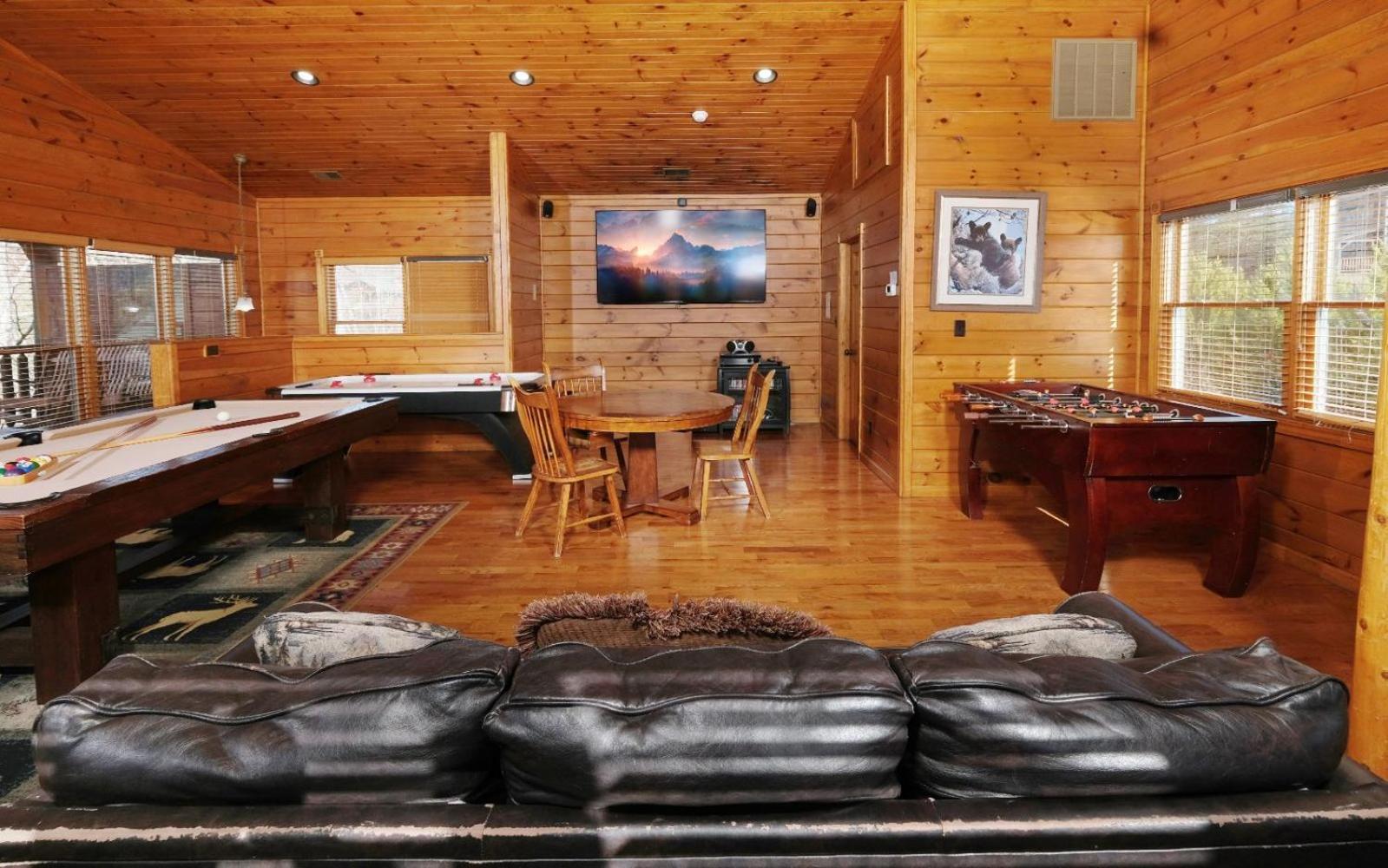 Mountain Getaway And A Theater Villa