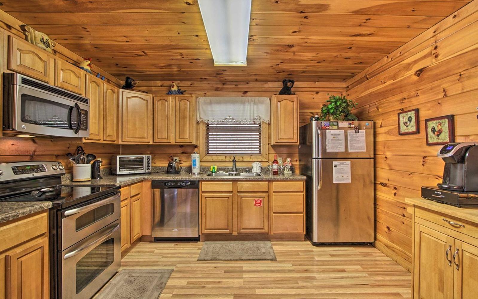 Mountain Heaven Retreat * Gatlinburg
