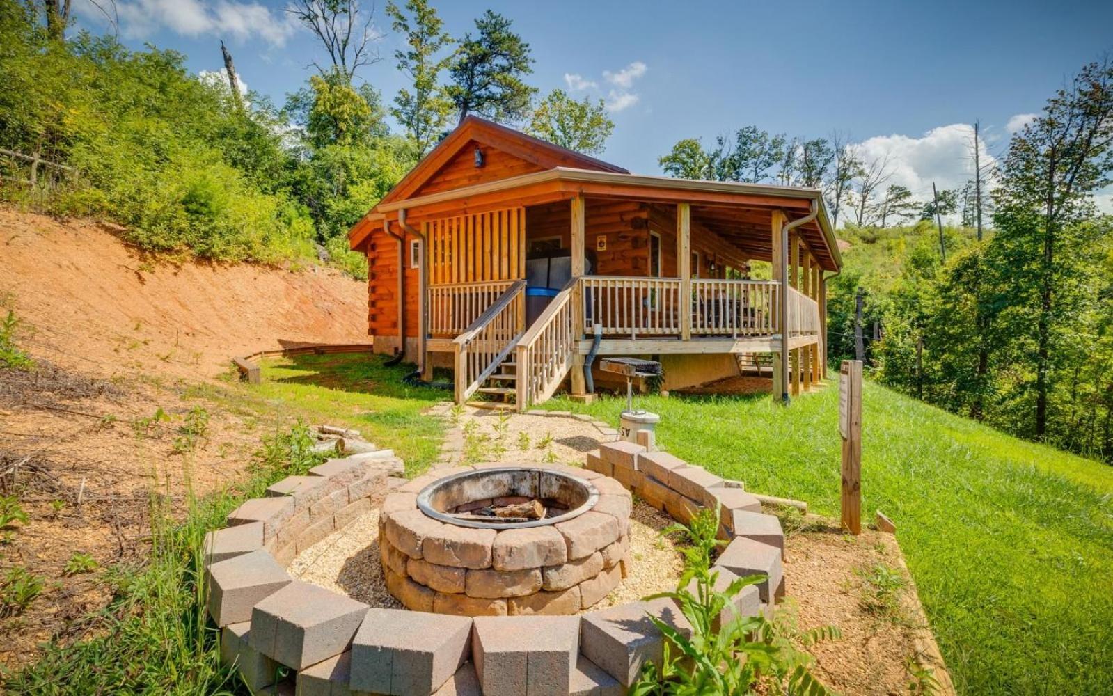 Villa Lifes A Bear Gatlinburg