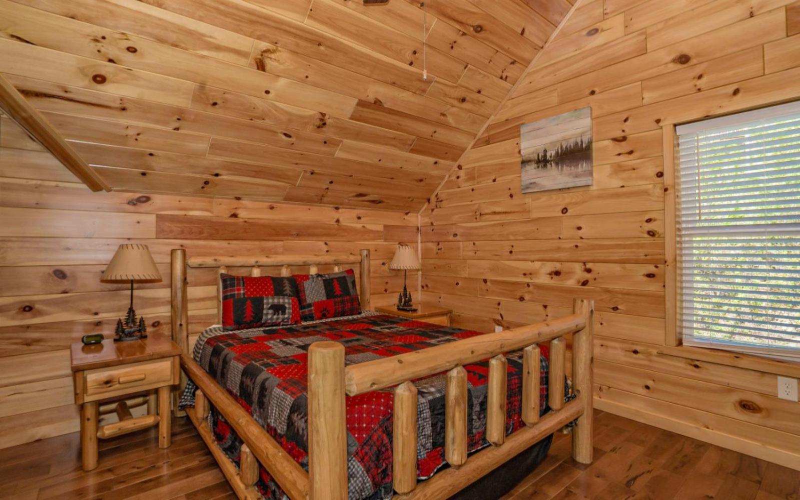 Beartastic Mountain View Villa Gatlinburg