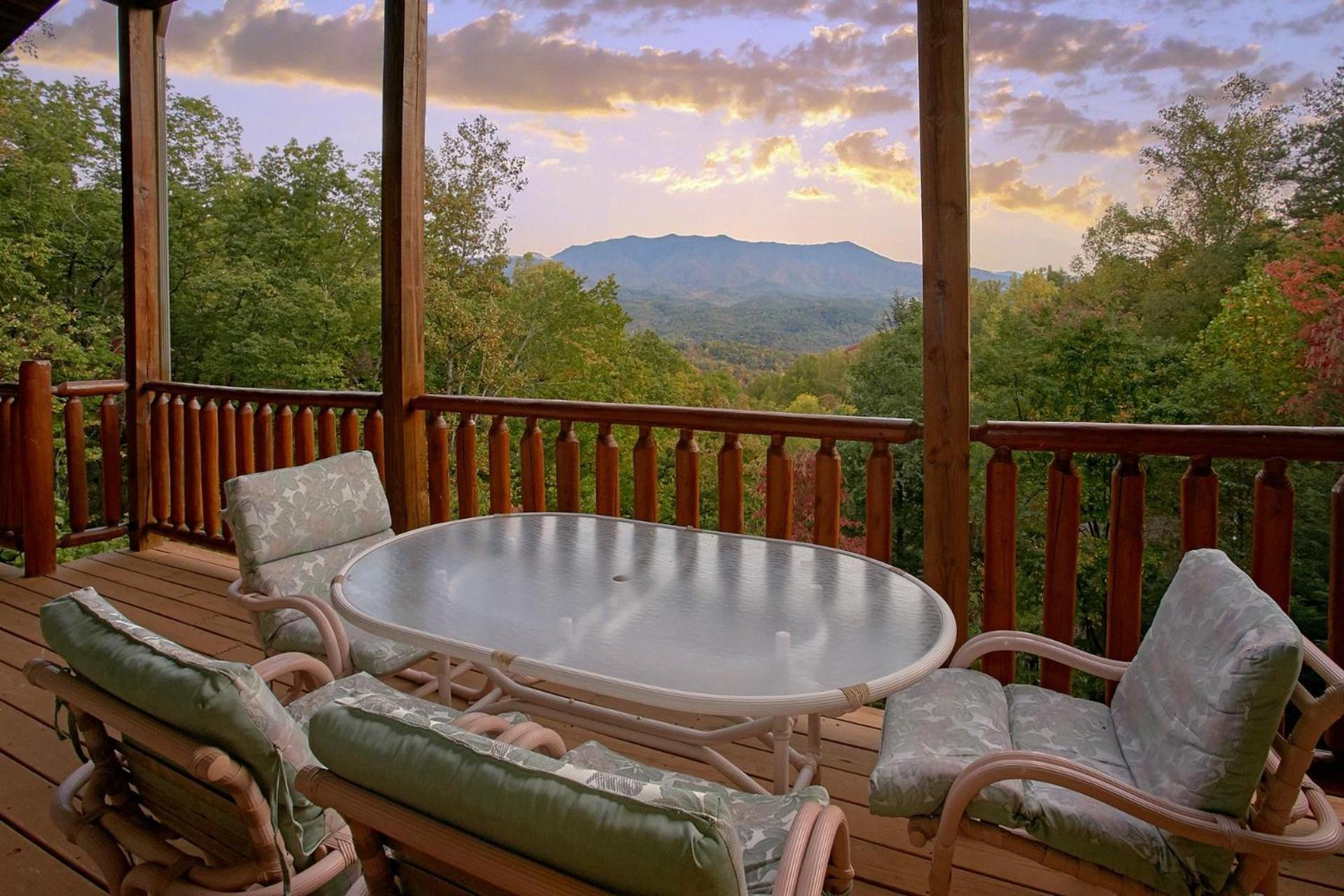 Splash Mansion #500 * Gatlinburg