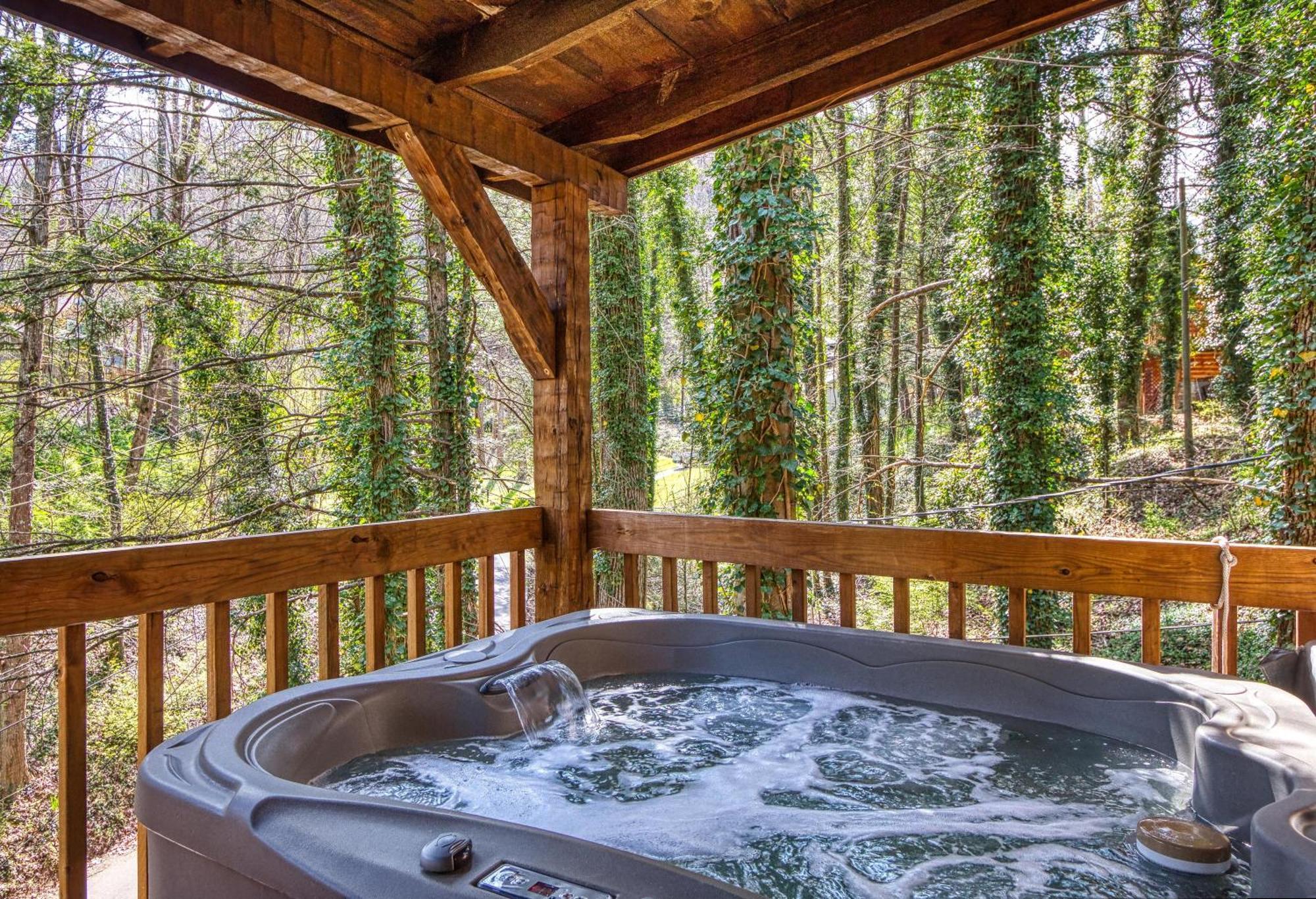 Linger Longer #1607 Gatlinburg