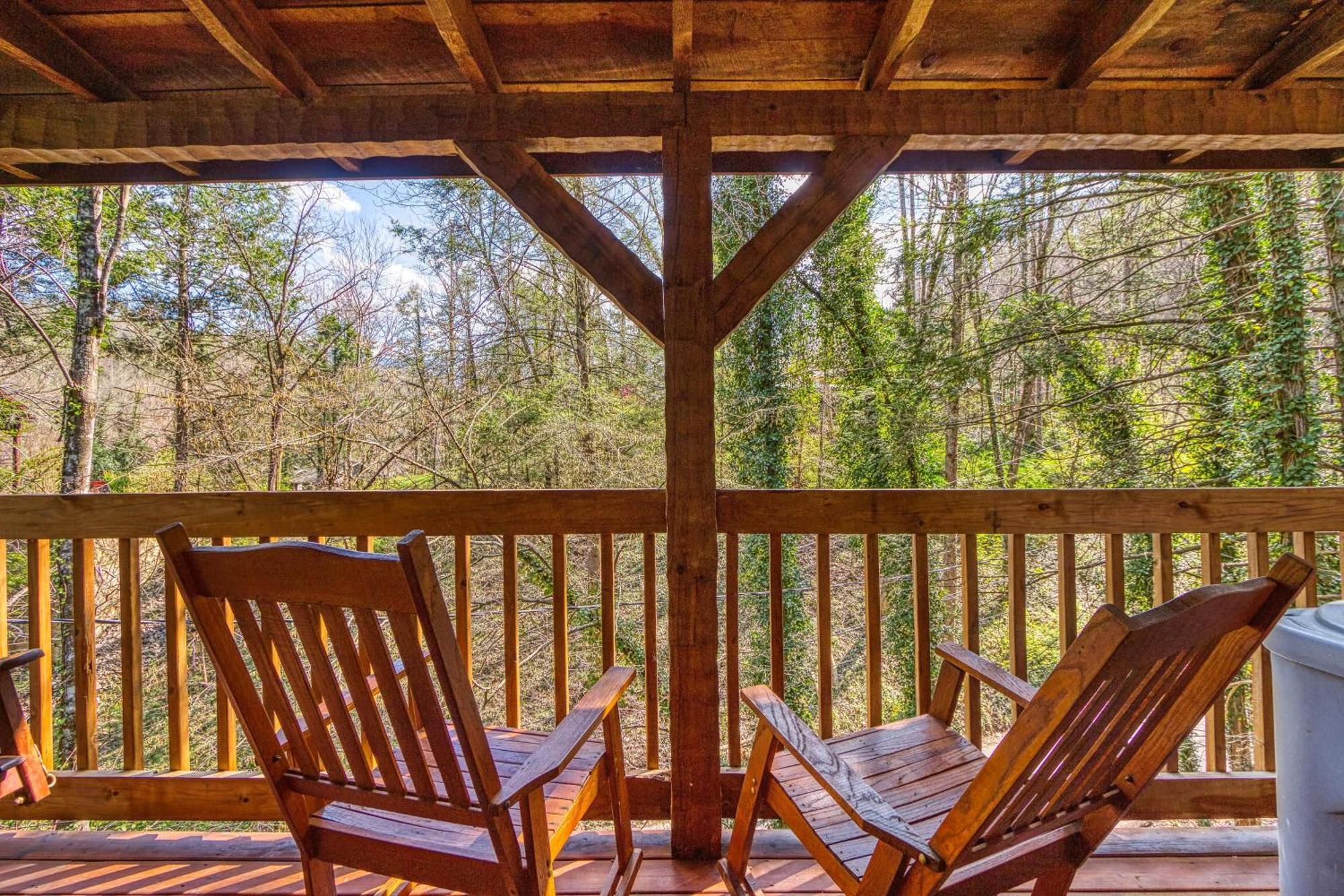 Linger Longer #1607 Gatlinburg