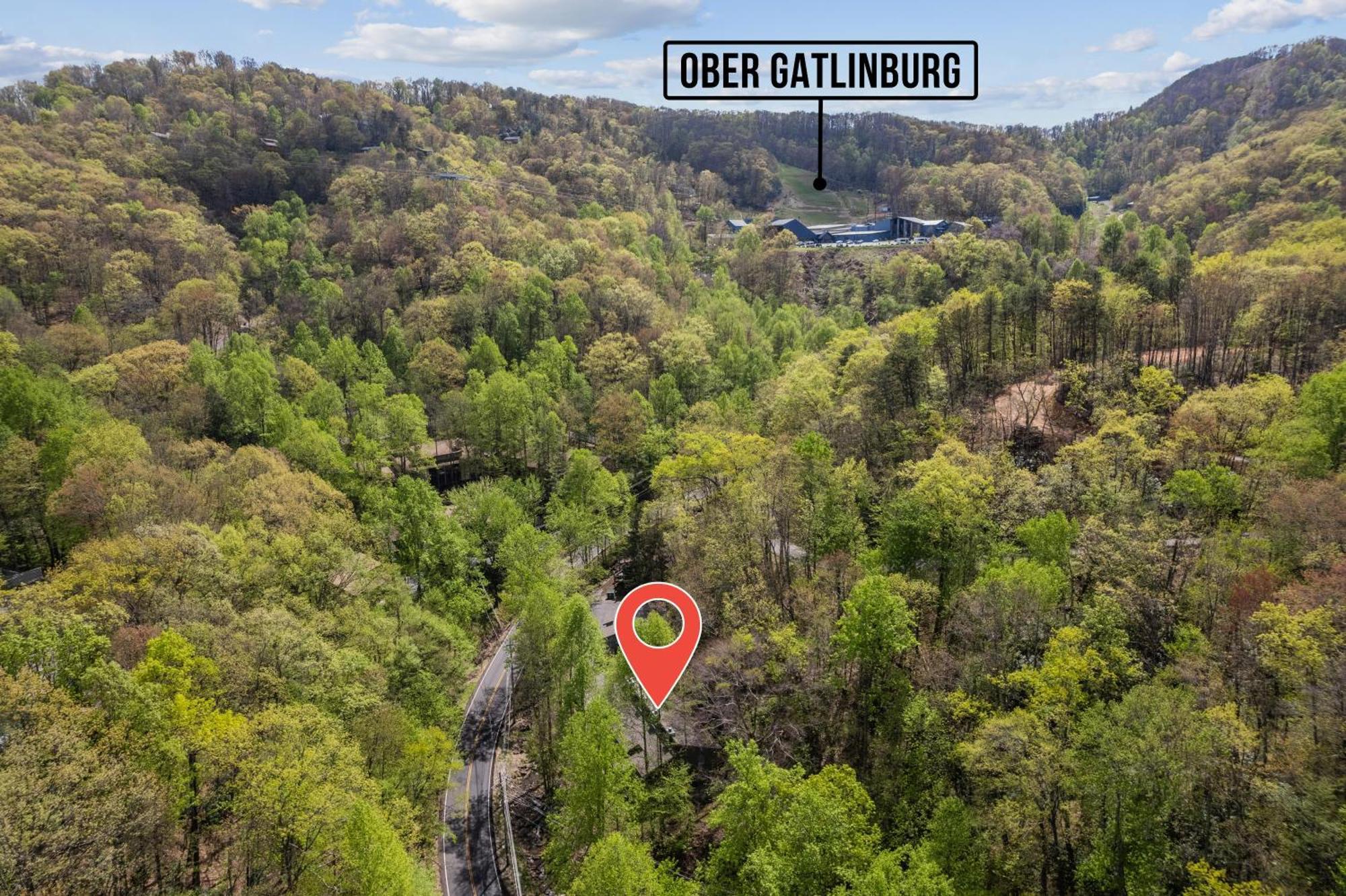 A Getaway #1228 Gatlinburg
