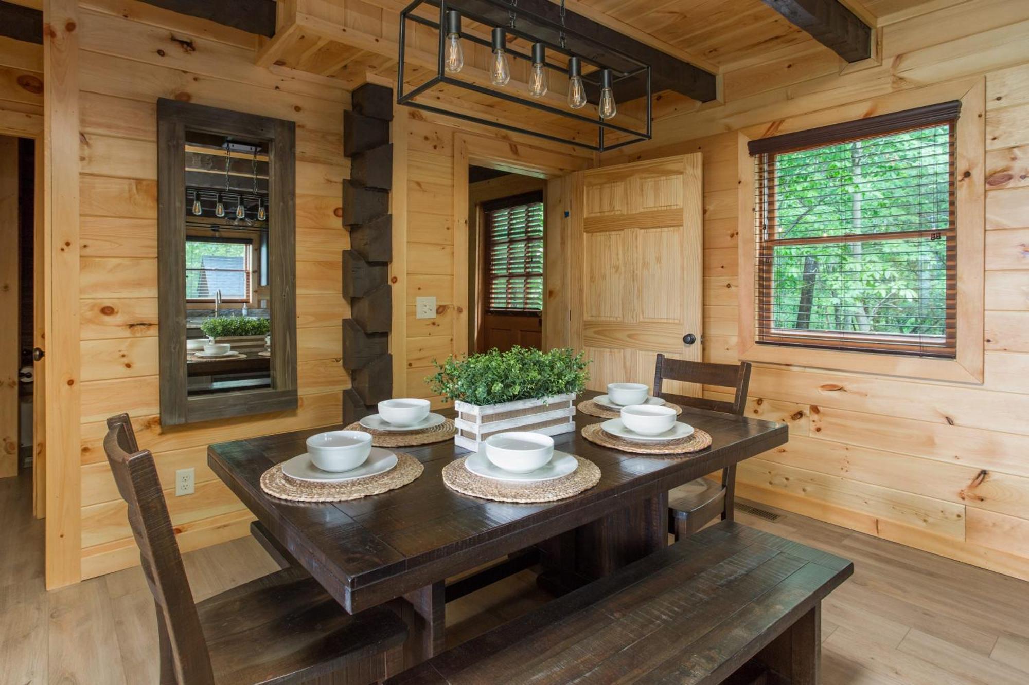Amazing Views Remodeled 4mi To Dtwn Hottub Firepit Holiday home