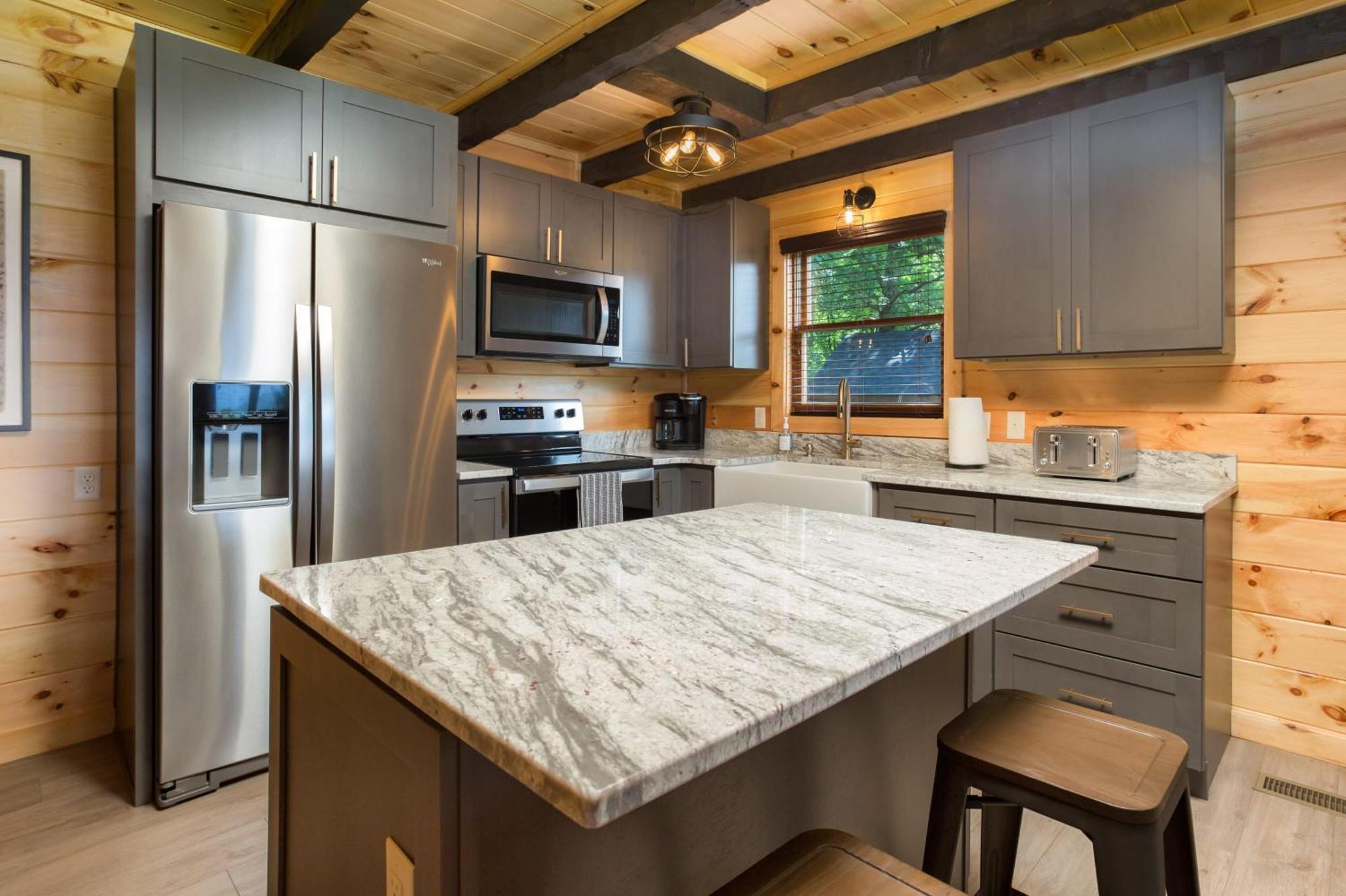 Amazing Views Remodeled 4mi To Dtwn Hottub Firepit * Gatlinburg
