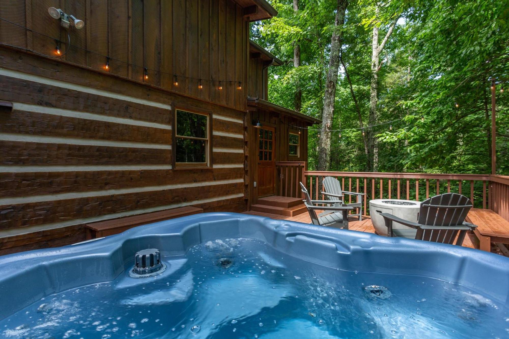 Amazing Views Remodeled 4mi To Dtwn Hottub Firepit Holiday home *