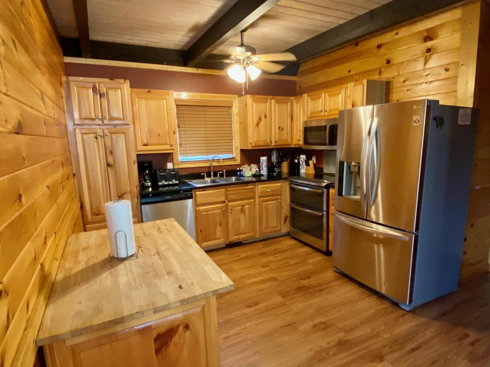 Chalet Million Dollar View By Eden Crest *