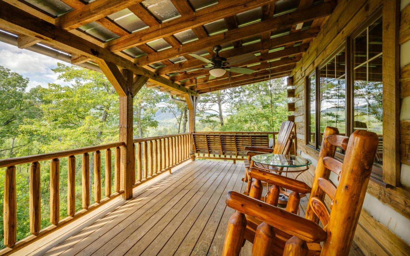 Hand Hewn Hideaway Gatlinburg